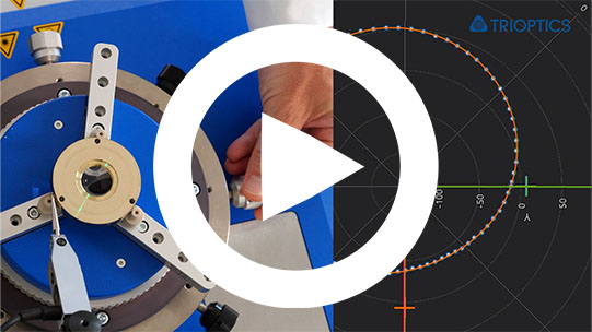 Manuelle Zentrierung von Linsen am OptiCentric® 101