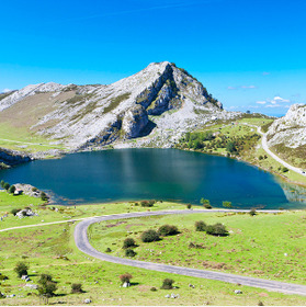 5 lakes and lagoons you have to visit in Spain