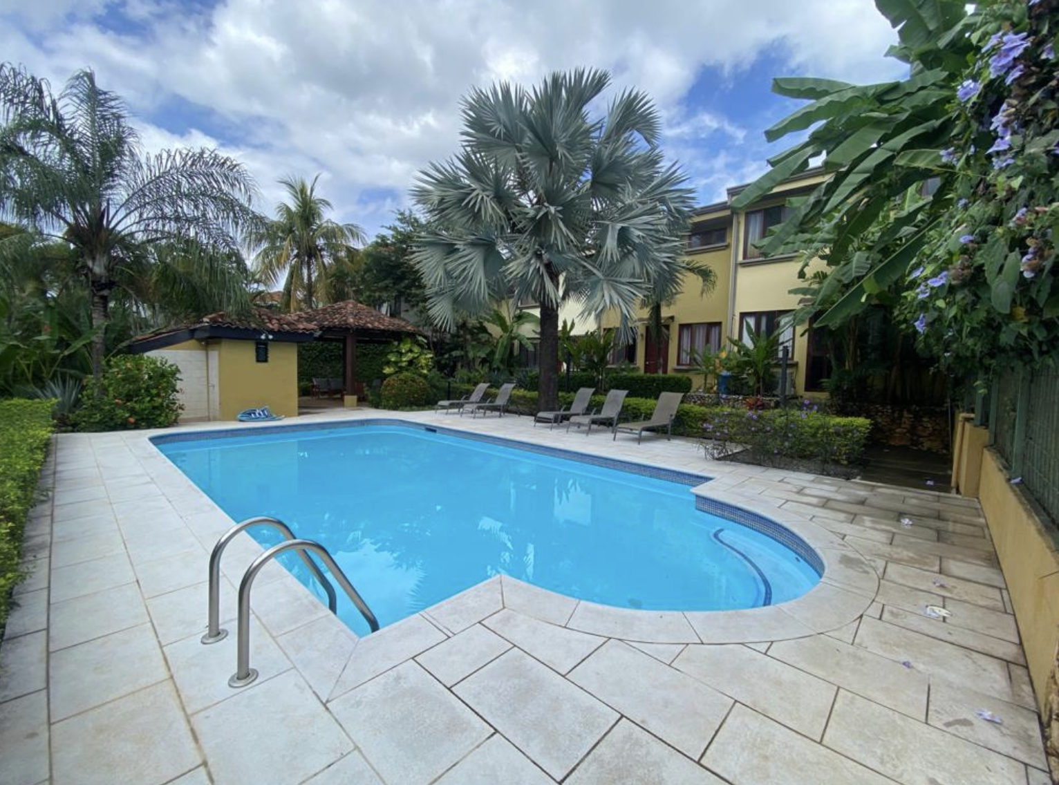 Los Sueños 1 Condo - Walking Distance from Tamarindo Center and Beach